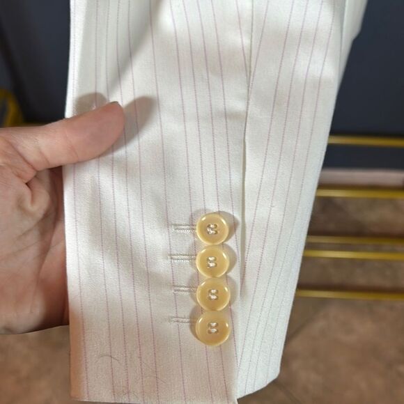 IPEKYOL Pink and cream  Pinstripe Women's Blazer - Picture 5 of 12